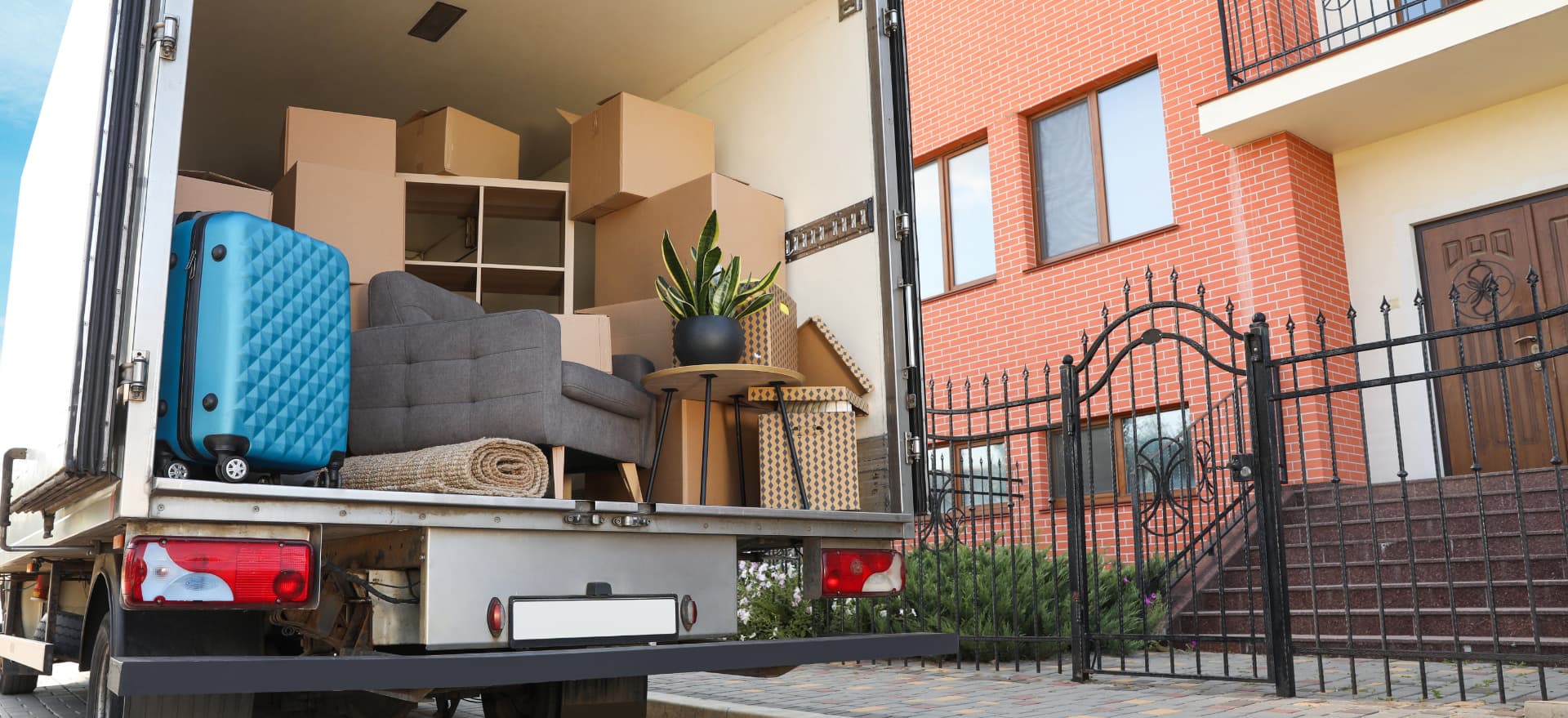 Armstrong Removals & Services image 1