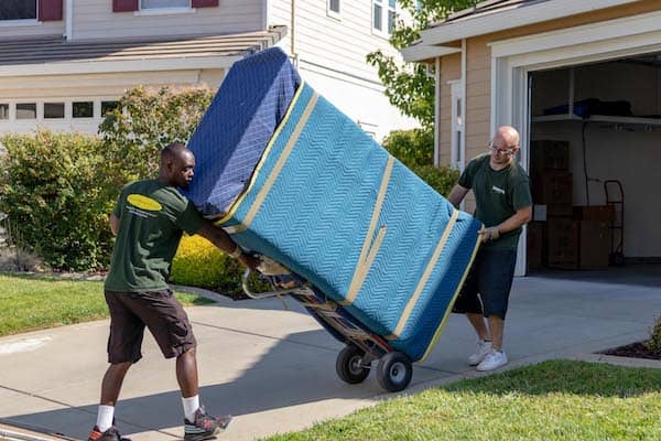 Auburn Moving & Storage image 2