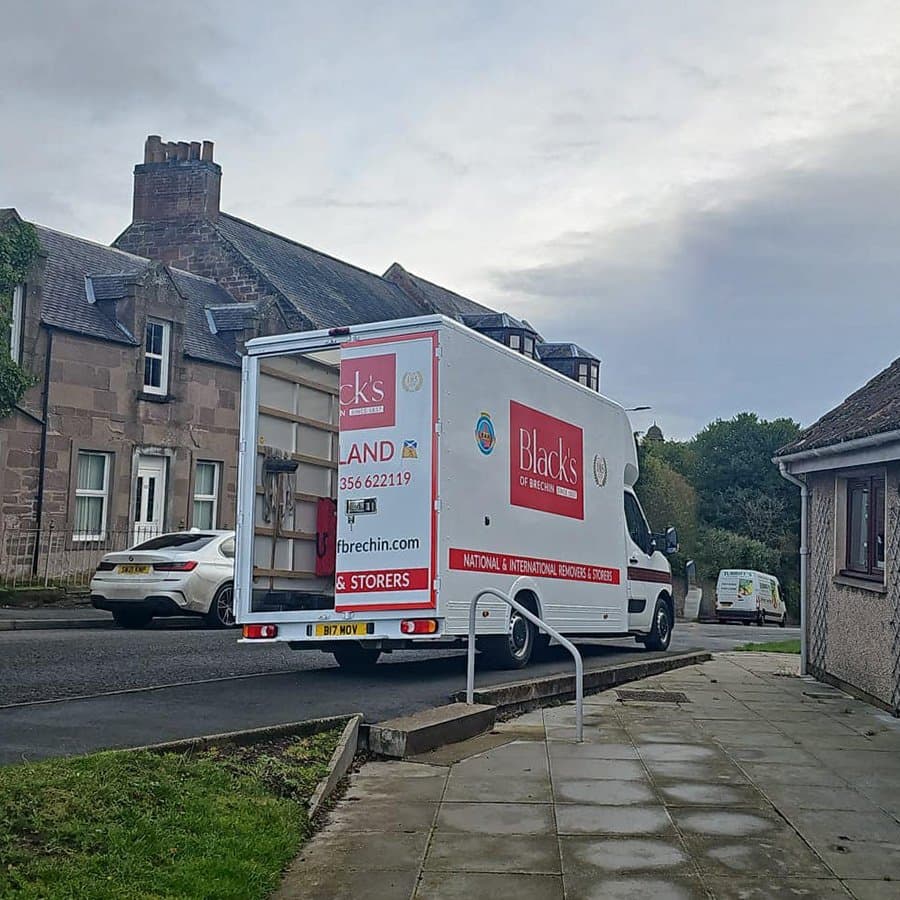 Black's Removals image 1