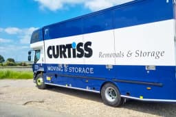 Curtiss & Sons Portsmouth logo