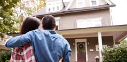 Discount Movers logo