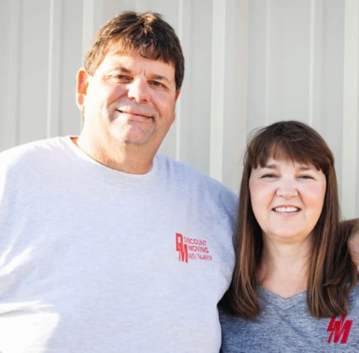 Discount Moving image 1