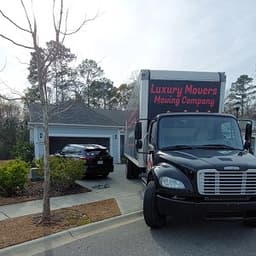 Luxury Movers Moving Company, LLC logo