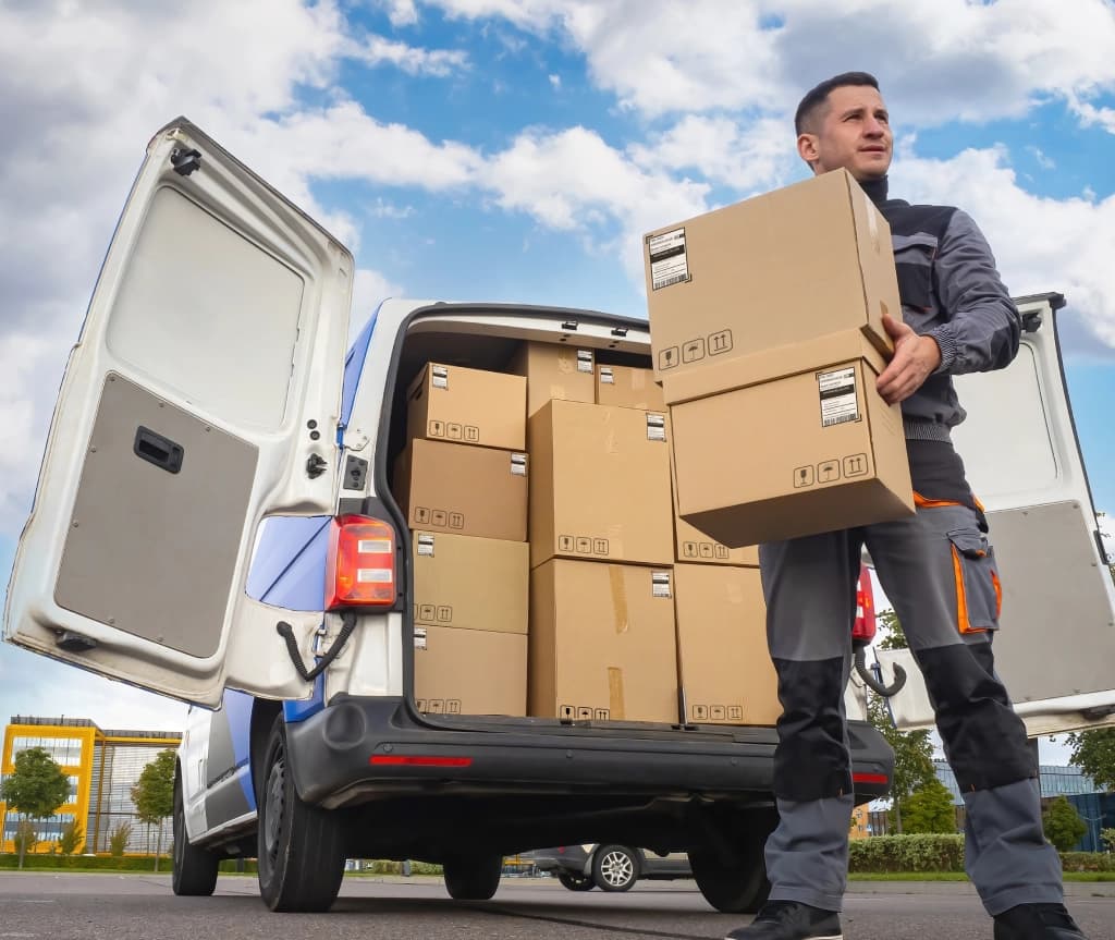 Posh Moving and Storage image 2