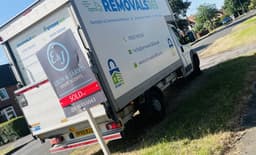 Removals365 of Newark & Lincoln logo