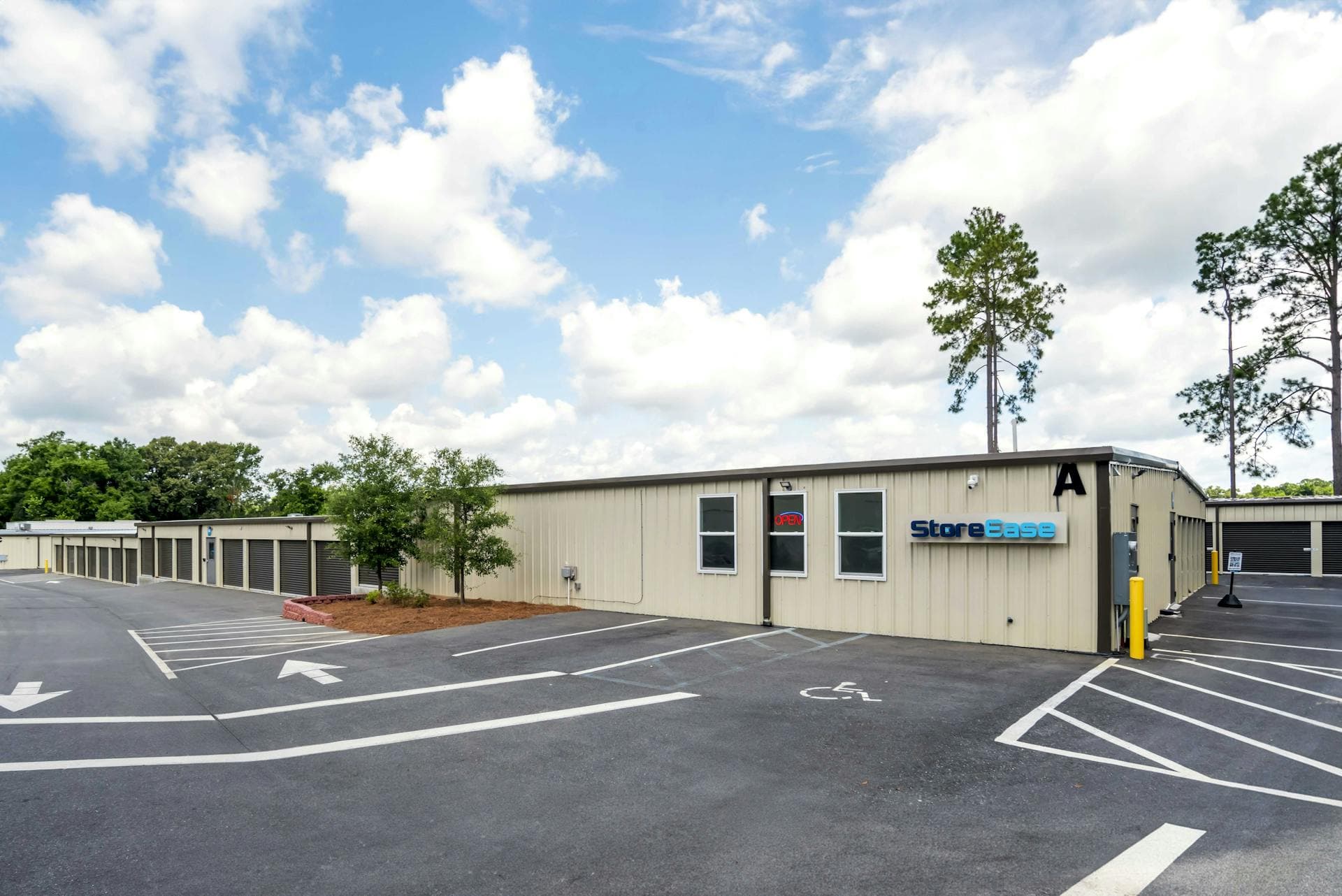 StoreEase Self Storage image 1