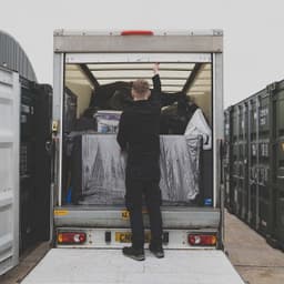 T's Removals and Storage logo