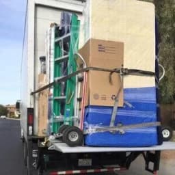 US Safe Moving logo